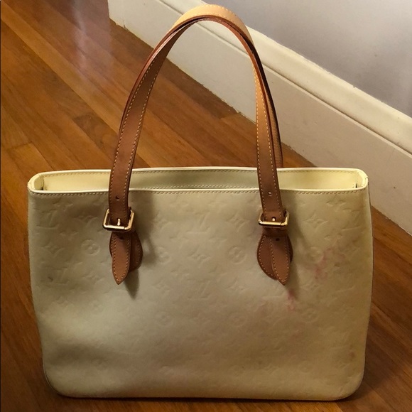 Authentic Louis Vuitton - Picture 2 of 6